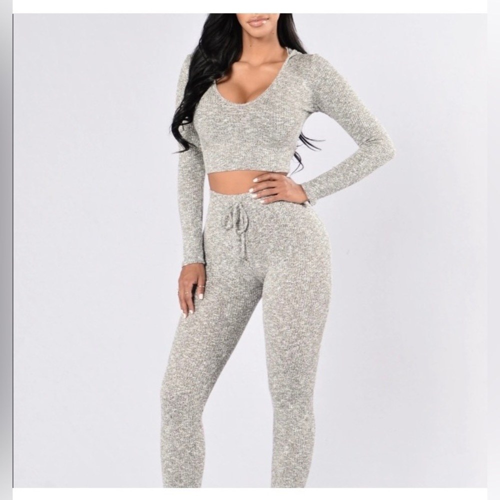 Fashion Nova Gray Wanderlust leggings Size 2X